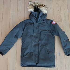 Canada Goose Chateau Parka With Fur Hood